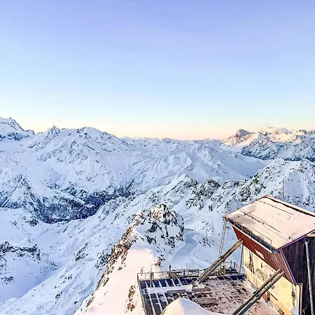 Grands Ducs 202g By Interhome