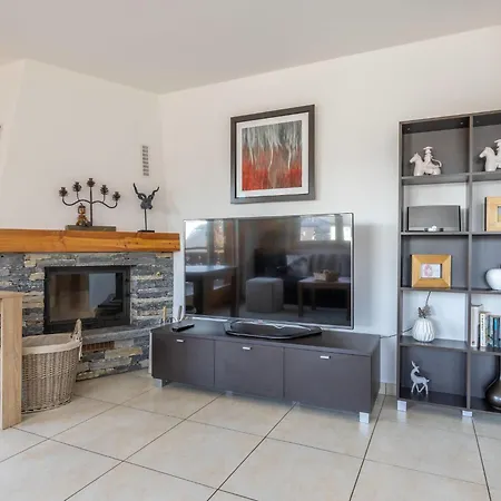 Grands Ducs 202g By Interhome